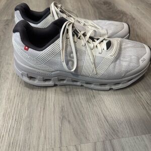 On Cloud Size 9 - On Cloudgo White/Glacier Running Shoes